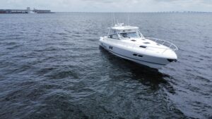 2020 Intrepid 475 Sport Yacht for sale - photo 2
