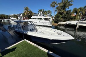 2020 Midnight Express 34 Open for sale - photo 2
