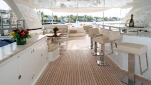 2020 Ocean Alexander 100 Flybridge Megayacht for sale - photo 8