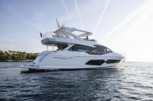 2020 Sunseeker 76 Yacht for sale - photo 2