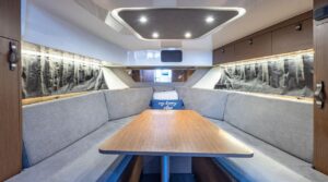2021 Beneteau Gran Turismo 32 for sale - photo 4