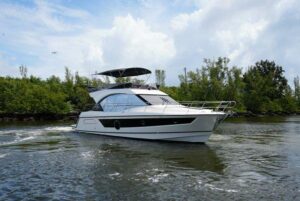 2021 Beneteau Monte Carlo 52 for sale