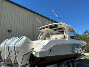 2021 Boston Whaler Realm 380 for sale - photo 3