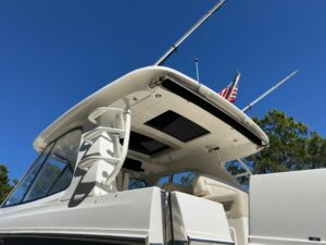 2021 Boston Whaler Realm 380 for sale - photo 5