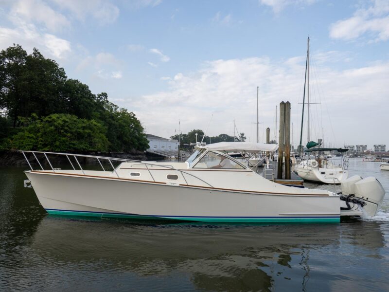 2021 Brooklin Boat Yard 32 Express