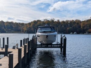 2021 Cruisers Yachts 38 GLS I/O for sale - photo 3