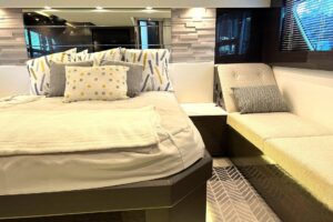 2021 Cruisers Yachts 50 Cantius for sale - photo 8