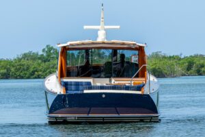 2021 Hinckley Talaria 43 for sale - photo 3