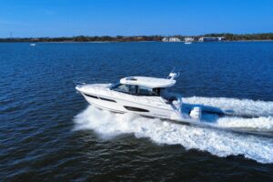 2021 Regal 38 XO for sale - photo 2