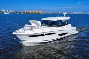 2021 Regal 38 XO for sale - photo 3