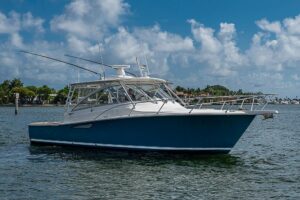 2021 Viking 38 Open for sale - photo 2