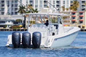 2022 Contender 44 Fisharound for sale - photo 2
