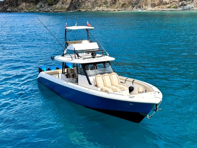 2022 Everglades 455 Center Console
