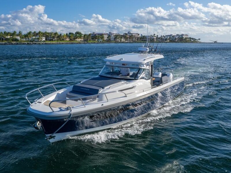 2022 Nimbus Tender 11