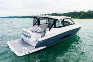 2022 Regal 36 Grande Coupe for sale - photo 2