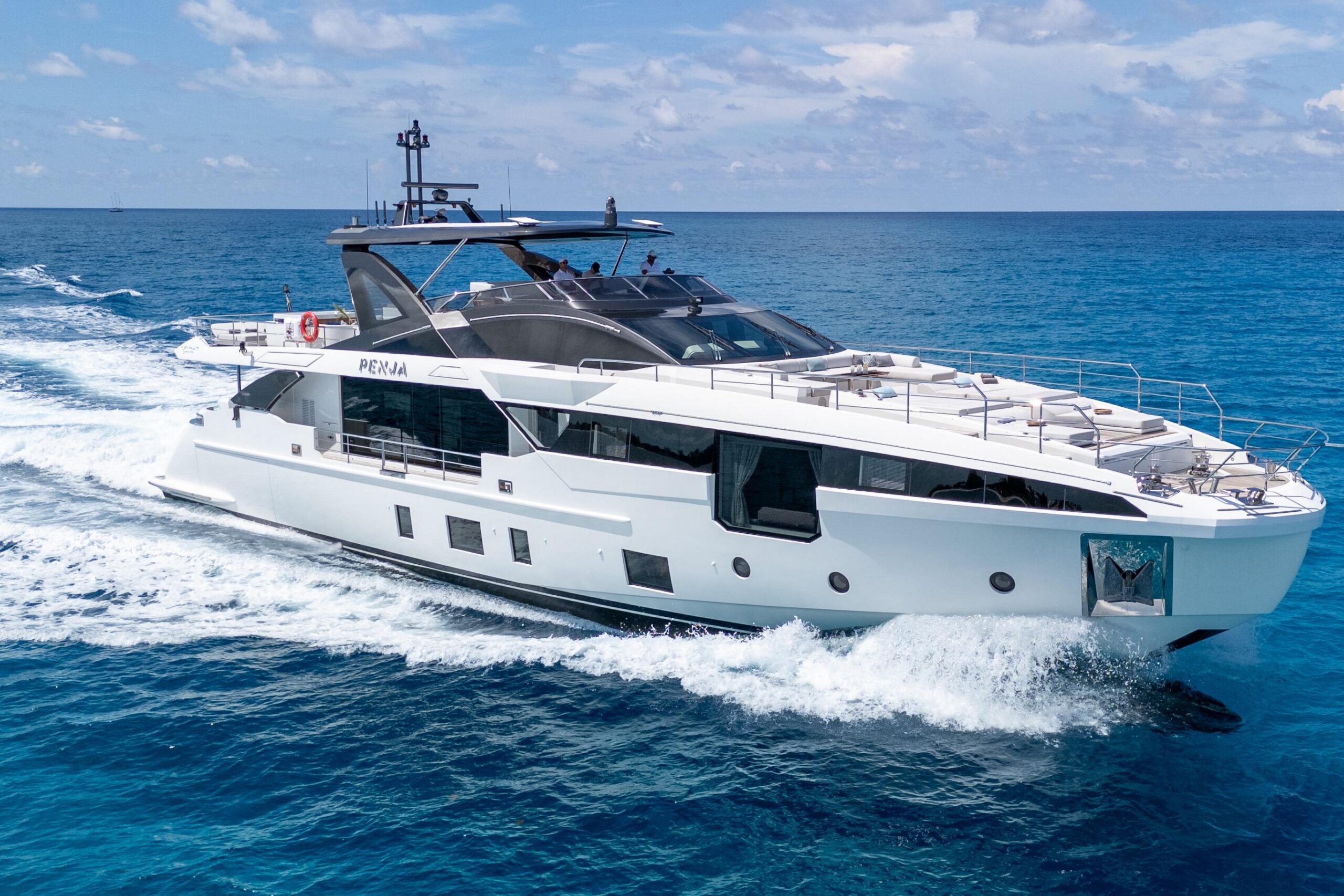 2023 Azimut Grande 32M for sale