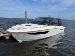 2023 Bavaria Vida 33 for sale - photo 3