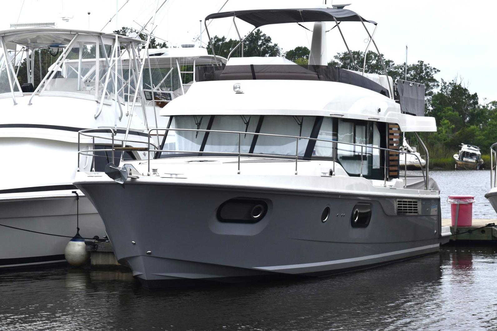 2023 Beneteau Swift Trawler 41 Fly for sale