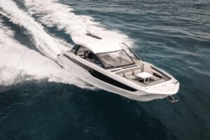 2023 Galeon 325 GTO for sale - photo 2