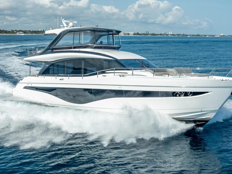 2023 Princess Y72