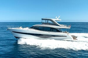 2023 Princess Y72 for sale - photo 2