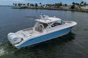 2023 Pursuit DC 365 Dual Console for sale - photo 3