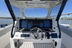 2023 Twin Vee 400 GFX CC for sale - photo 6