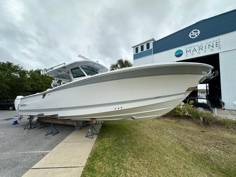 2024 Blackfin 400 CC