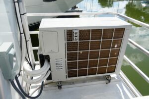 2024 Catamaran Aqua Lodge for sale - photo 7