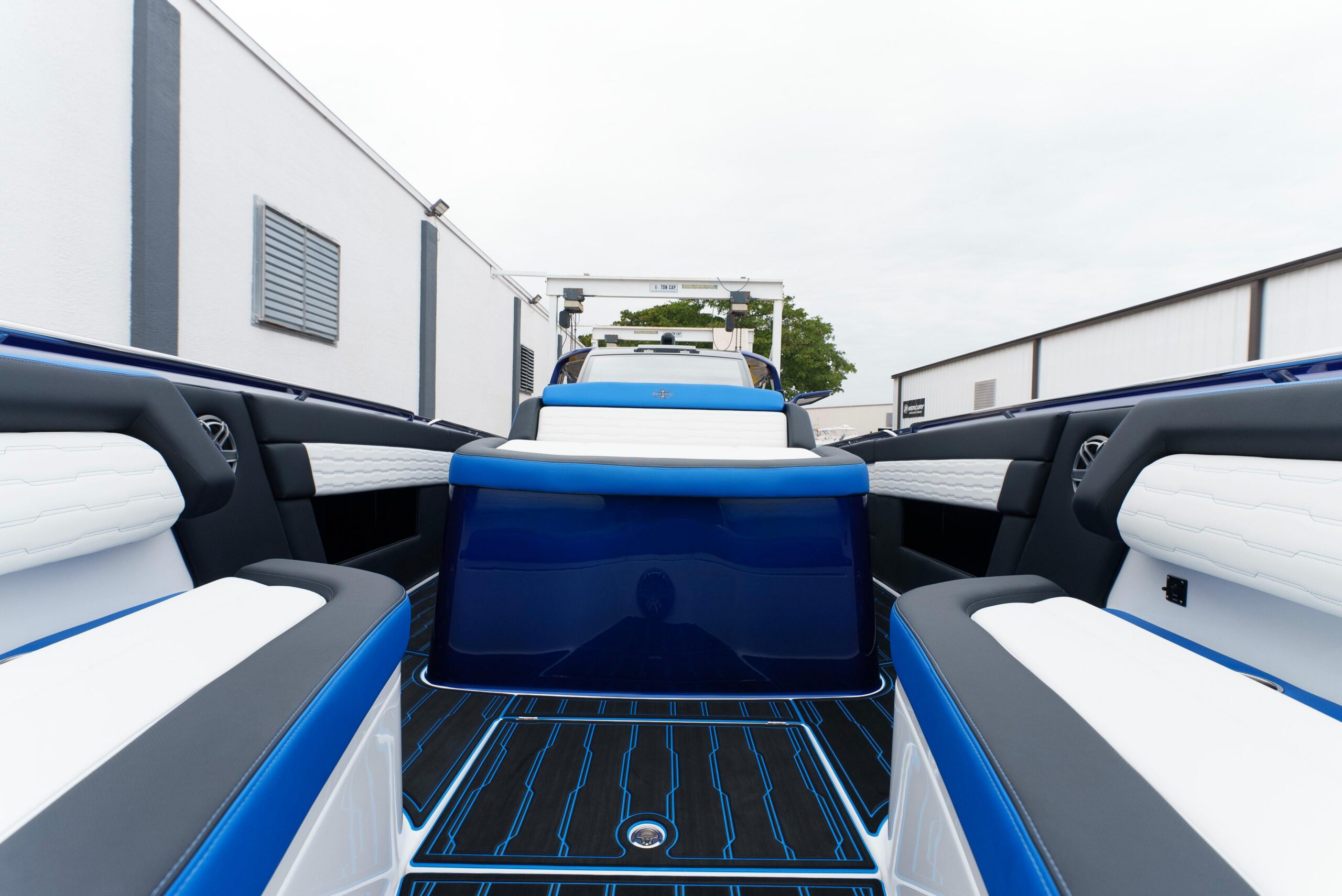 2024 Cigarette 42' Auroris for sale