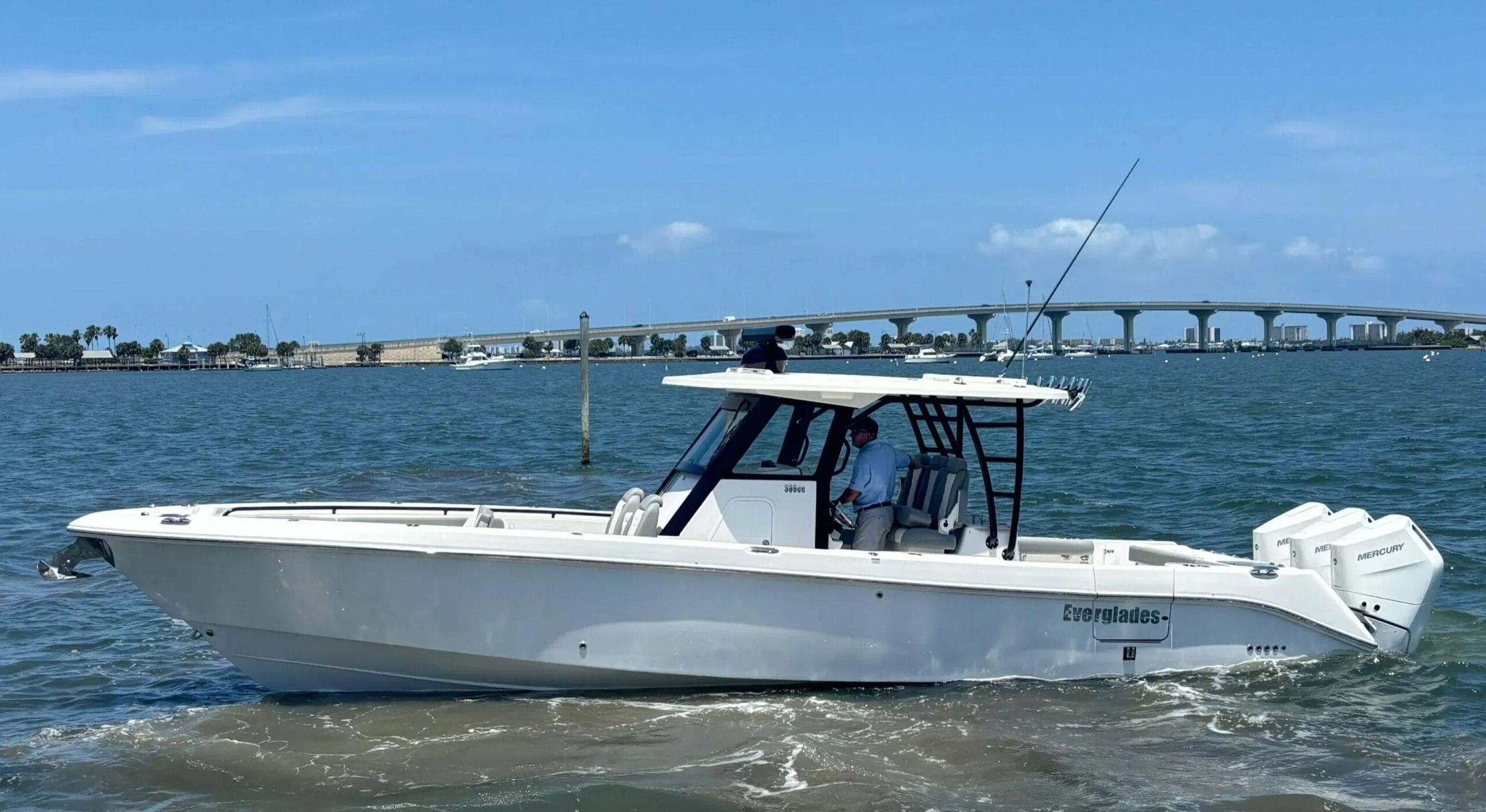 2024 Everglades 365 CC for sale