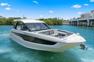 2024 Galeon 325 GTO for sale - photo 4