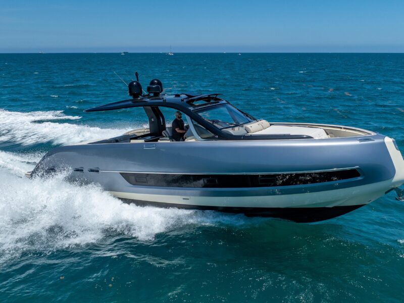 2024 Invictus TT460