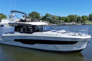 2024 Jeanneau NC 1295 Fly for sale - photo 2
