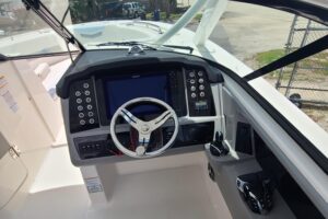 2024 Robalo R317 Dual Console for sale - photo 5