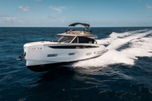 2025 Azimut Seadeck 6 for sale - photo 2