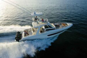 2025 Boston Whaler 420 Outrage for sale - photo 6