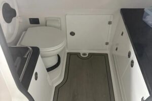 2025 Monterey Elite 30 OB for sale - photo 8