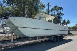 2025 World Cat 325 CC for sale