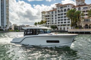 2026 Aiata Wayfinder 38 Cabin for sale