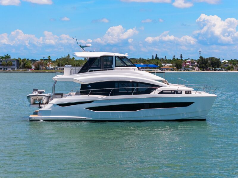 2026 Aquila 54 Yacht