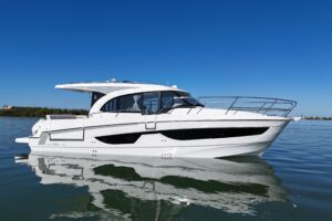 2026 Beneteau Antares 11 for sale - photo 2
