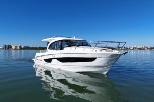 2026 Beneteau Antares 11 for sale - photo 3