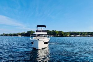 2026 Beneteau Swift Trawler 37 Fly for sale - photo 4