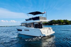 2026 Beneteau Swift Trawler 37 Fly for sale - photo 8