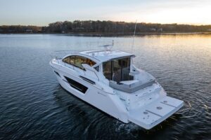2026 Cruisers Yachts 46 Cantius for sale - photo 3