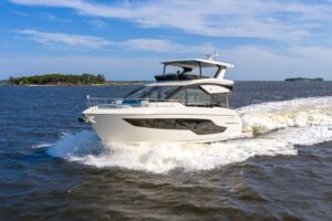2026 Cruisers Yachts 50 Fly for sale - photo 4