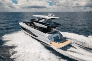 2026 Cruisers Yachts 57 Fly for sale - photo 2
