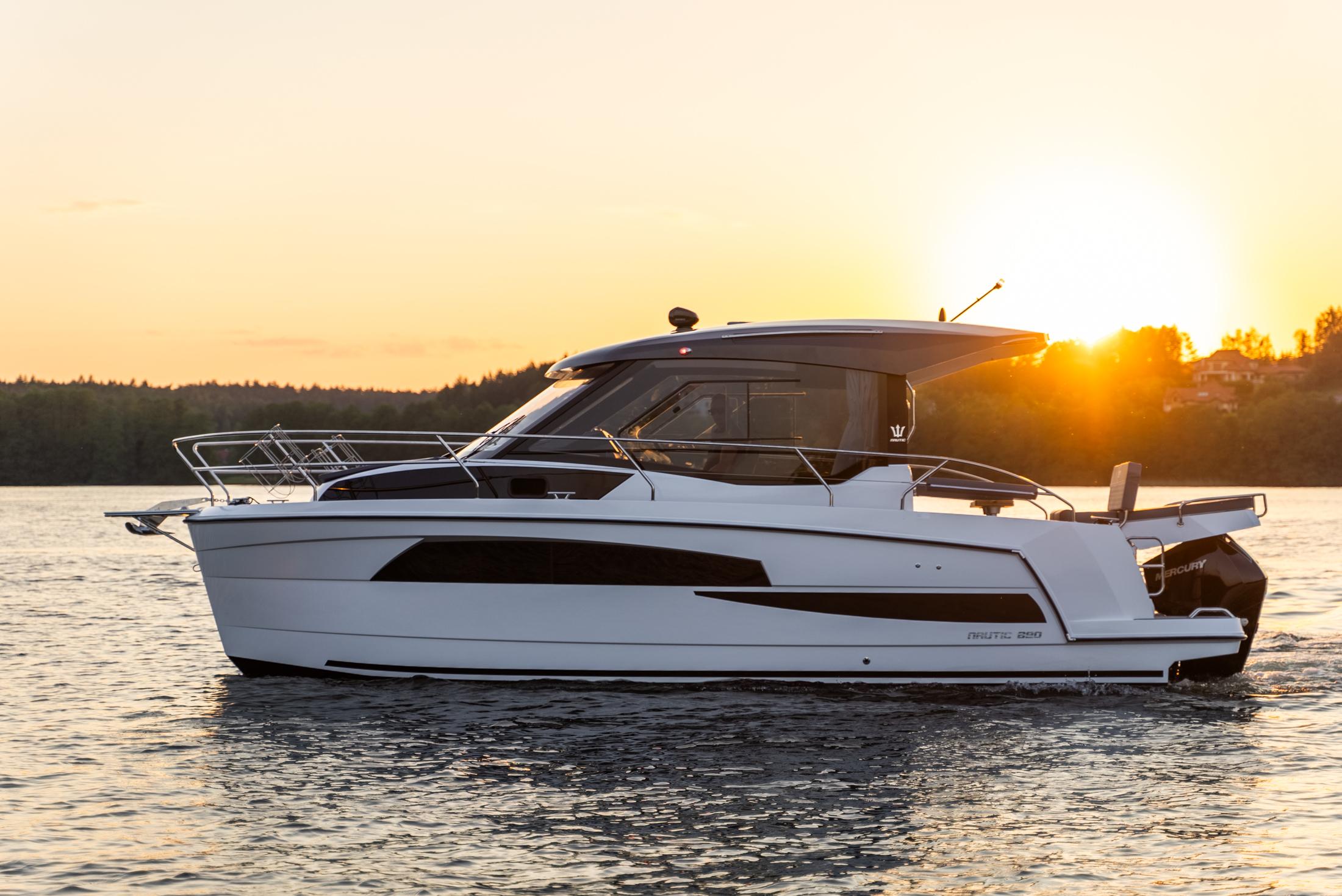 2026 Nautic 880 for sale