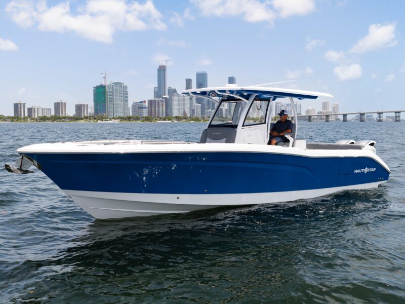 2026 NauticStar 332 Offshore